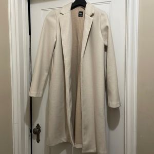 Zara Spring/Fall Coat Colour Light Beige/Sand Size Medium
